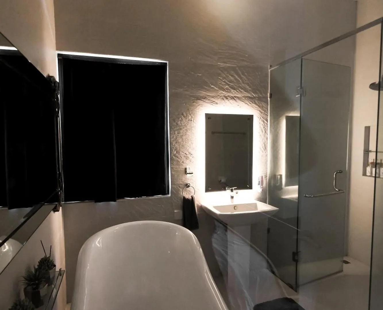 Comfortable 5 Bedroom Villa In Seminyak By Nami Bali