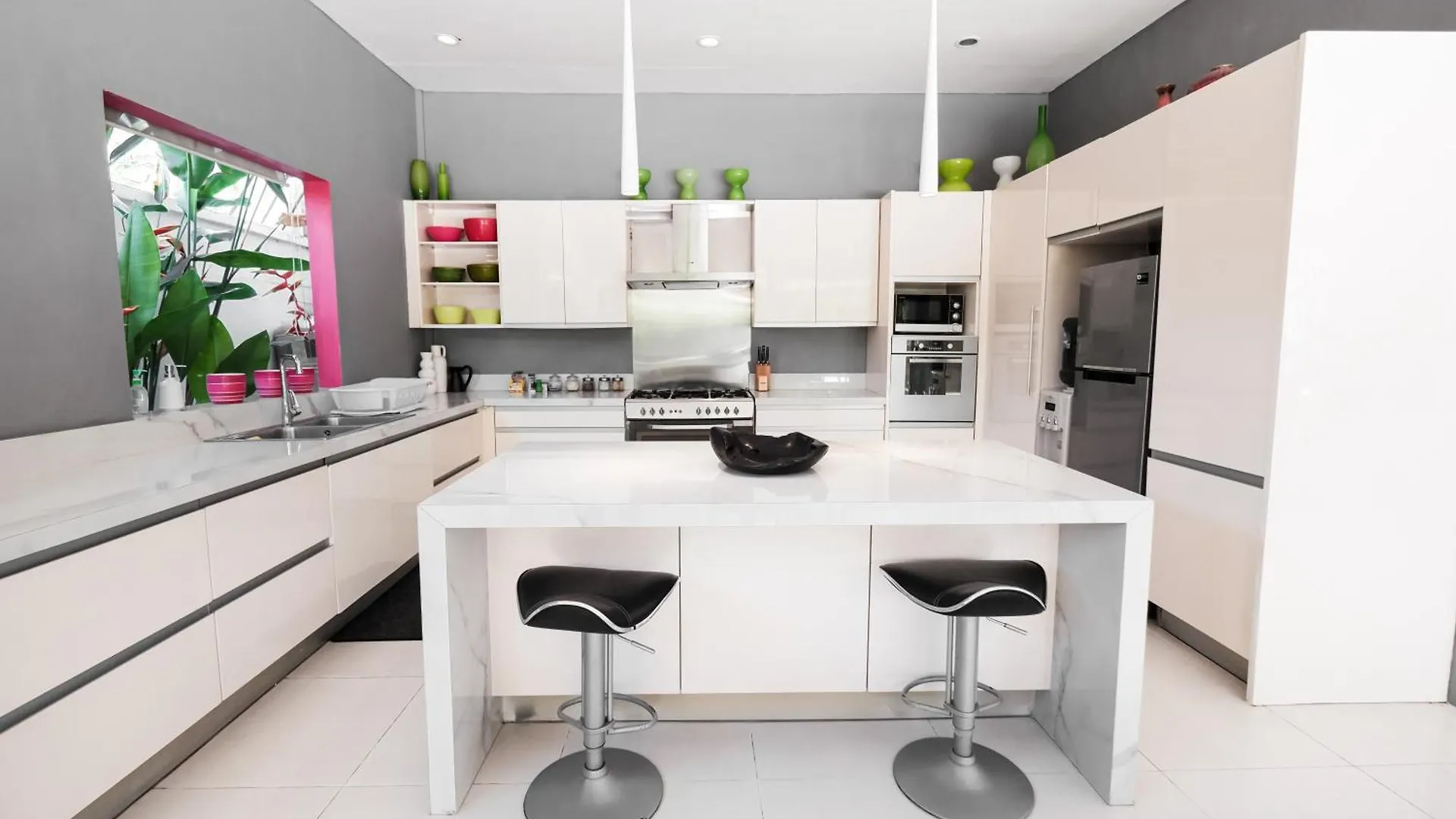 Comfortable 5 Bedroom Villa In Seminyak By Nami Bali
